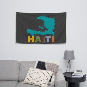 Retro Haiti Flag, Vintage Haitian Map Decoration, Distressed Haiti Map Wall Art, Colorful Haitian Map, Haitian Landscape, Haiti Home Decor