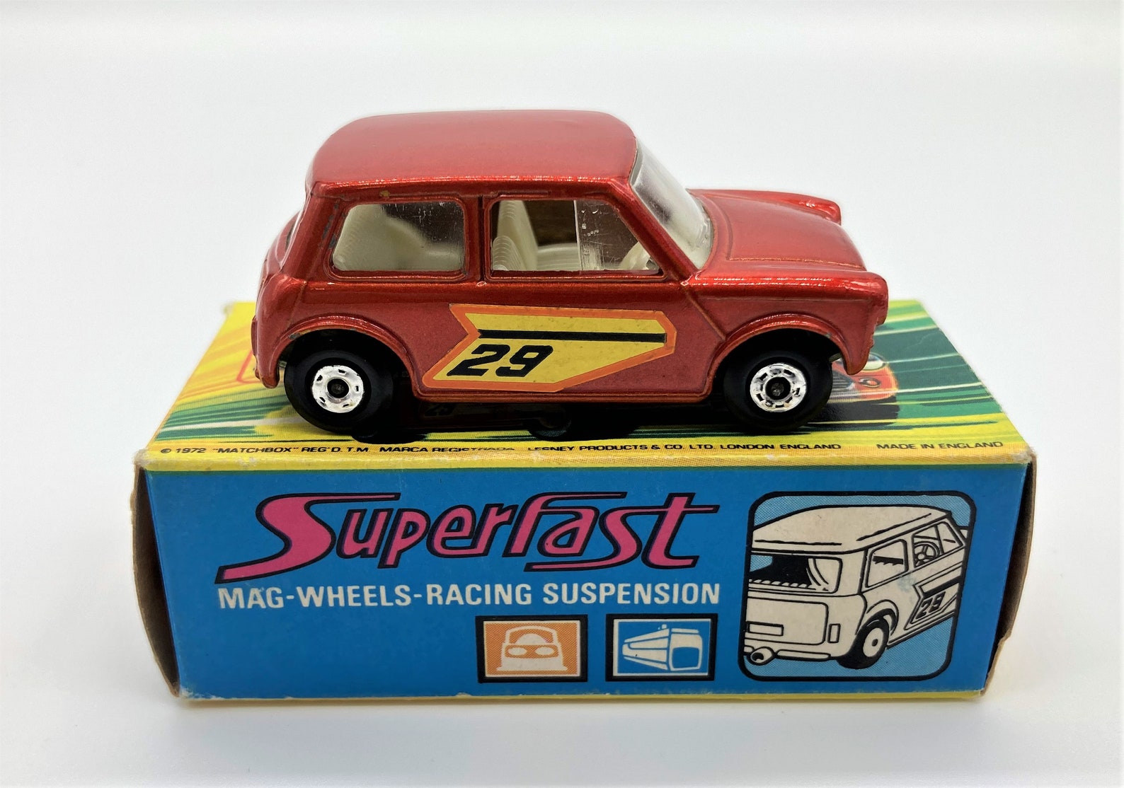 matchbox superfast 29 racing mini