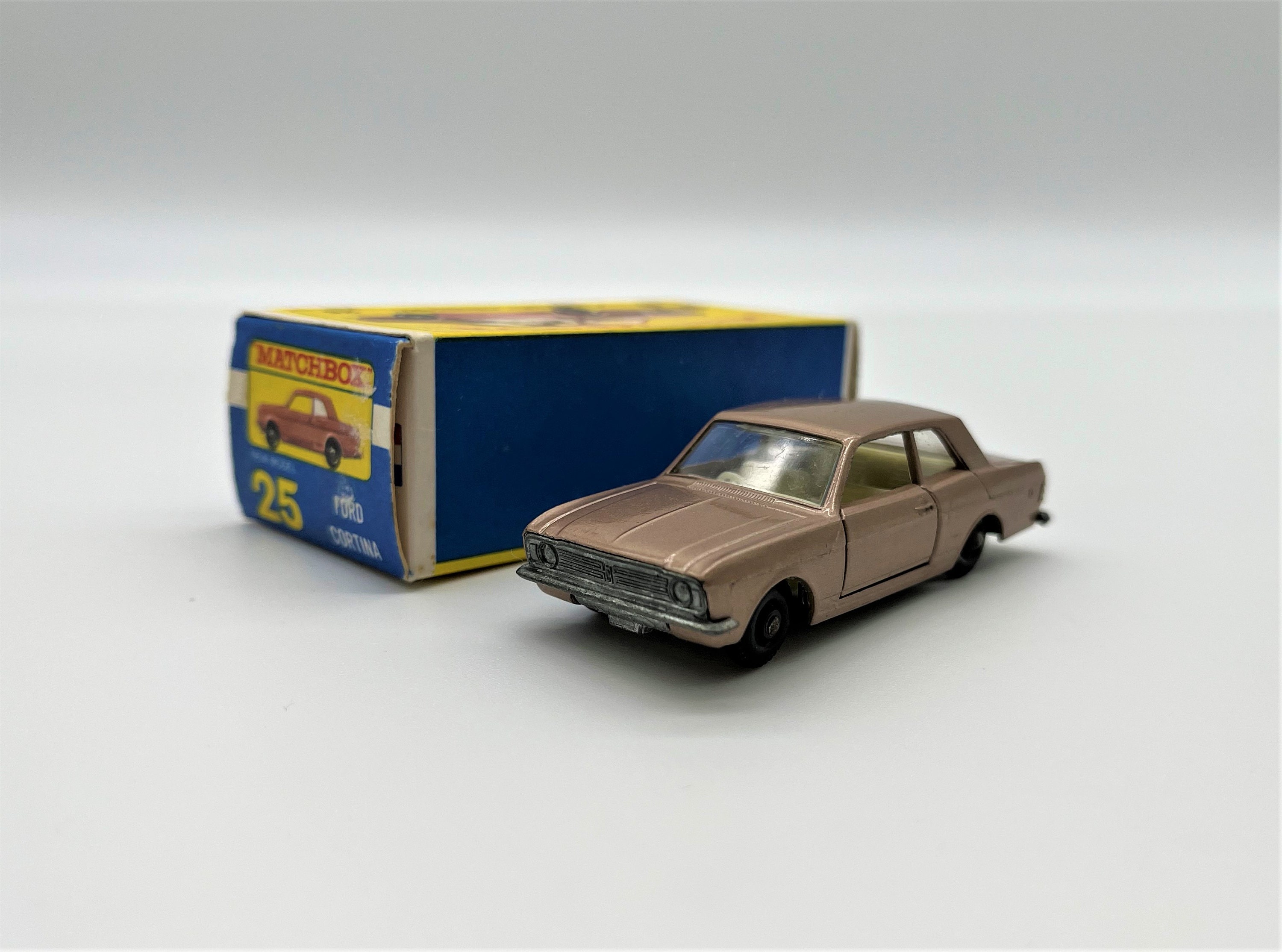 Matchbox Lesney No 25 Ford Cortina Mint Condition With Original
