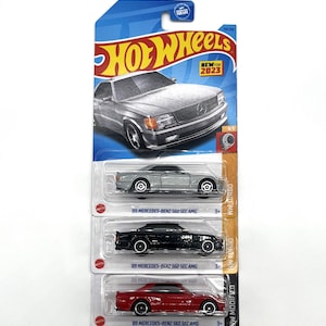 Hot Wheels &#39;89 Mercedez Benz 560 SEC AMG Set , Mint Condition With Original Box, 2023 Collectable Made in USA