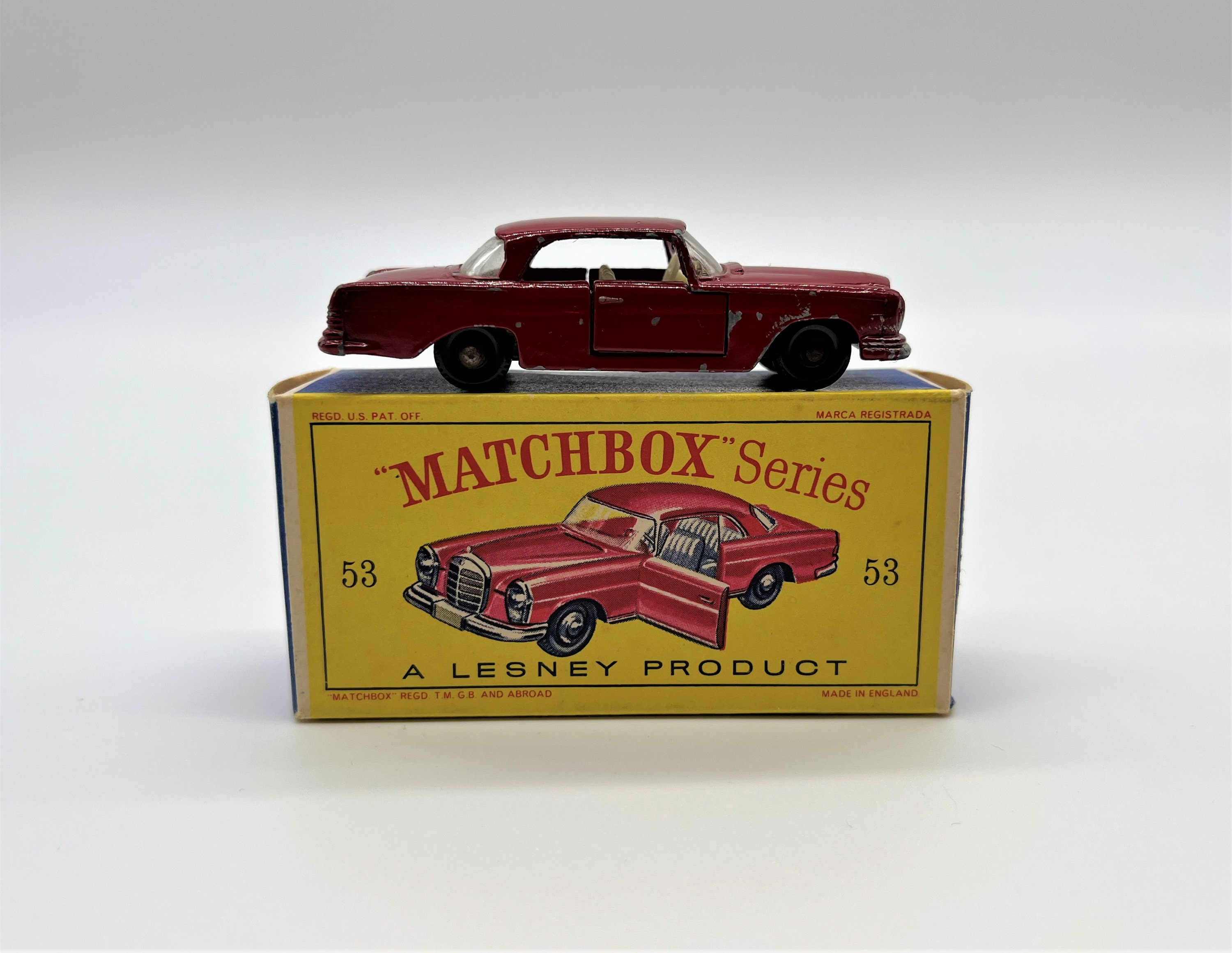 MATCHBOX 🦖 JURASSIC World Rebirth 🦖 Mercedes-Benz G-Class G550 1/64