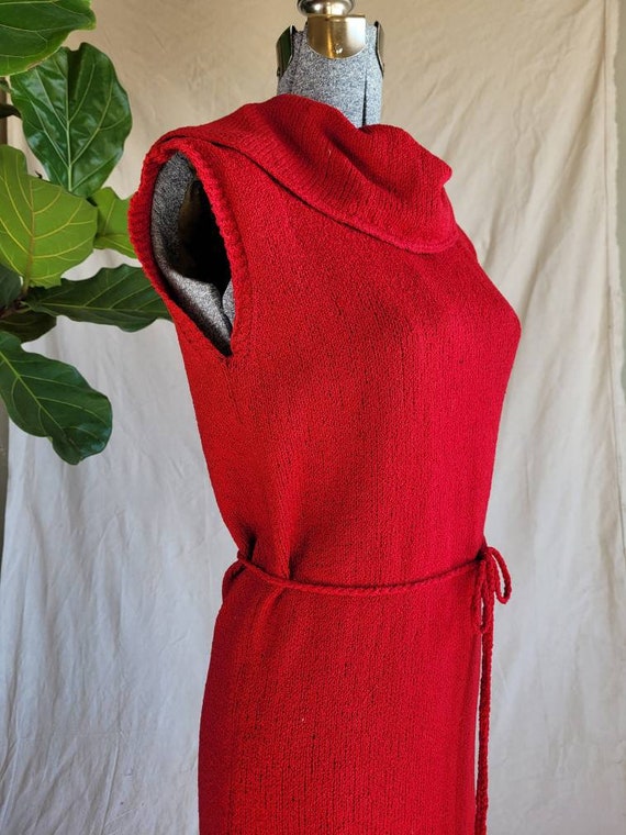 1960s Classic Red Knit Sleeveless Dress - image 4