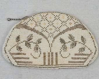1930s Art Deco Czech Beaded Clutch