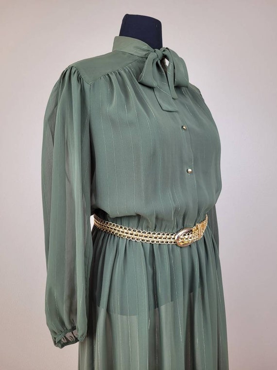 1980s 'Ann Hobbs' Chiffon Shirt Dress w Gold Brai… - image 5