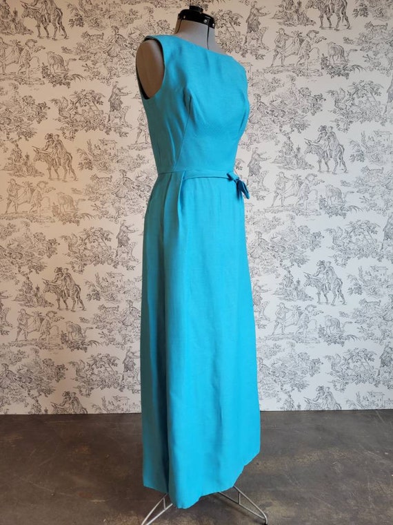 1960s Elegant Long Blue Fitted Dress - image 4