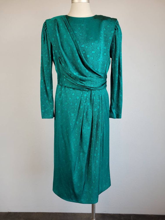 1980s Helga Elegant Emerald Green Beautifully Drap