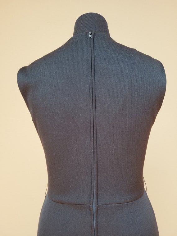 1960s Mod Knit B&W Midi-Length Dress - image 6