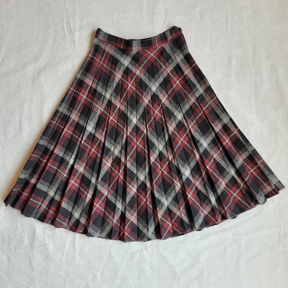 1970s Black & Red Plaid Wool Pleated Skirt - image 2