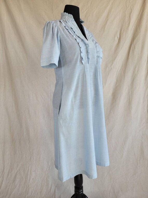 1970s Cotton A-line Shirt Dress with Ruffle Neck … - image 2