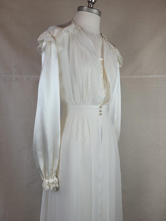 Victorian peignoir set hotsell