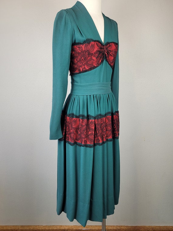 1940s Incredible Lace and Crepe VFW Dance Hall Dr… - image 3