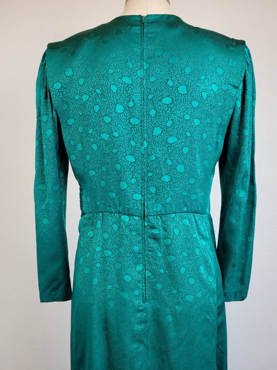 1980s Helga Elegant Emerald Green Beautifully Dra… - image 6