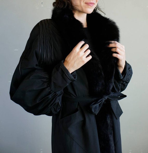 1980s Fur-trimmed Raincoat with Balloon Sleeves - image 4