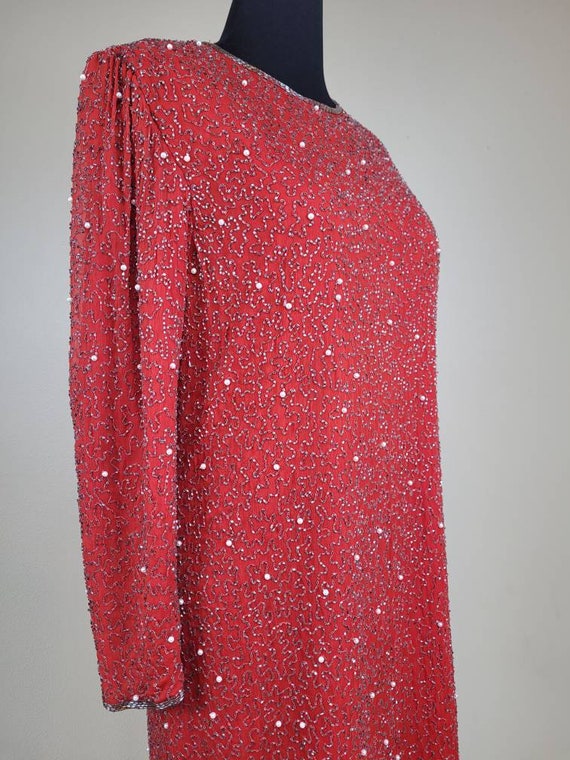 1990s Elegant Beaded Red Silk Shift Dress - image 6