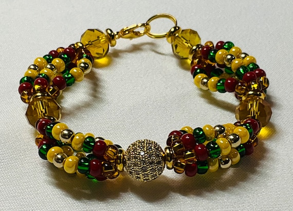 Yosh yigit bilan jinsiy aloqa