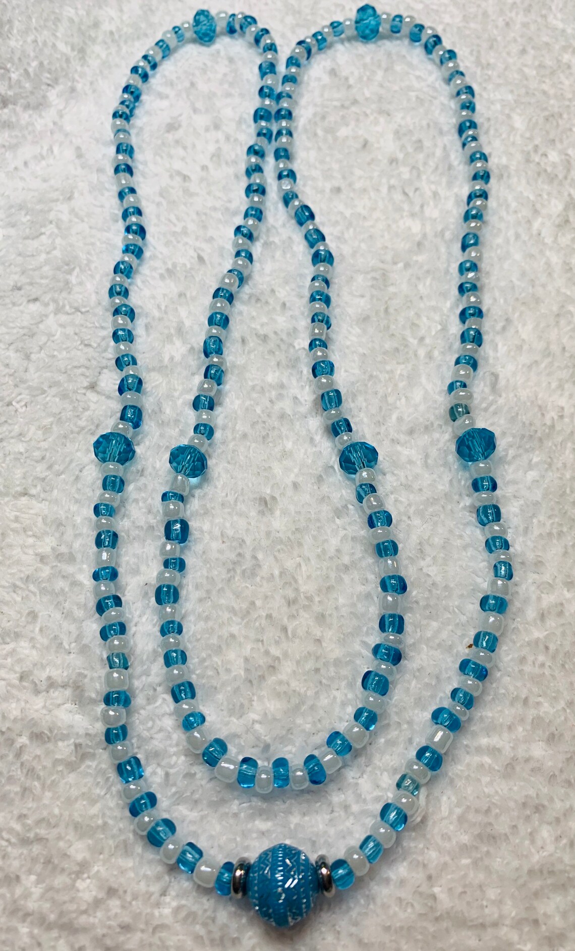 Ilde y collar de Yemaya Etsy