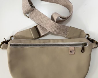 Large Crossbody