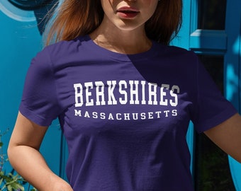 Berkshires Unisex Heavy Blend Tee, Massachusetts T-shirt, Vacation Destination Berkshire's Mass