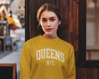 Queens Varsity Crewneck Sweatshirt, Unisex NYC College Gifts, Oversized University Theme Top