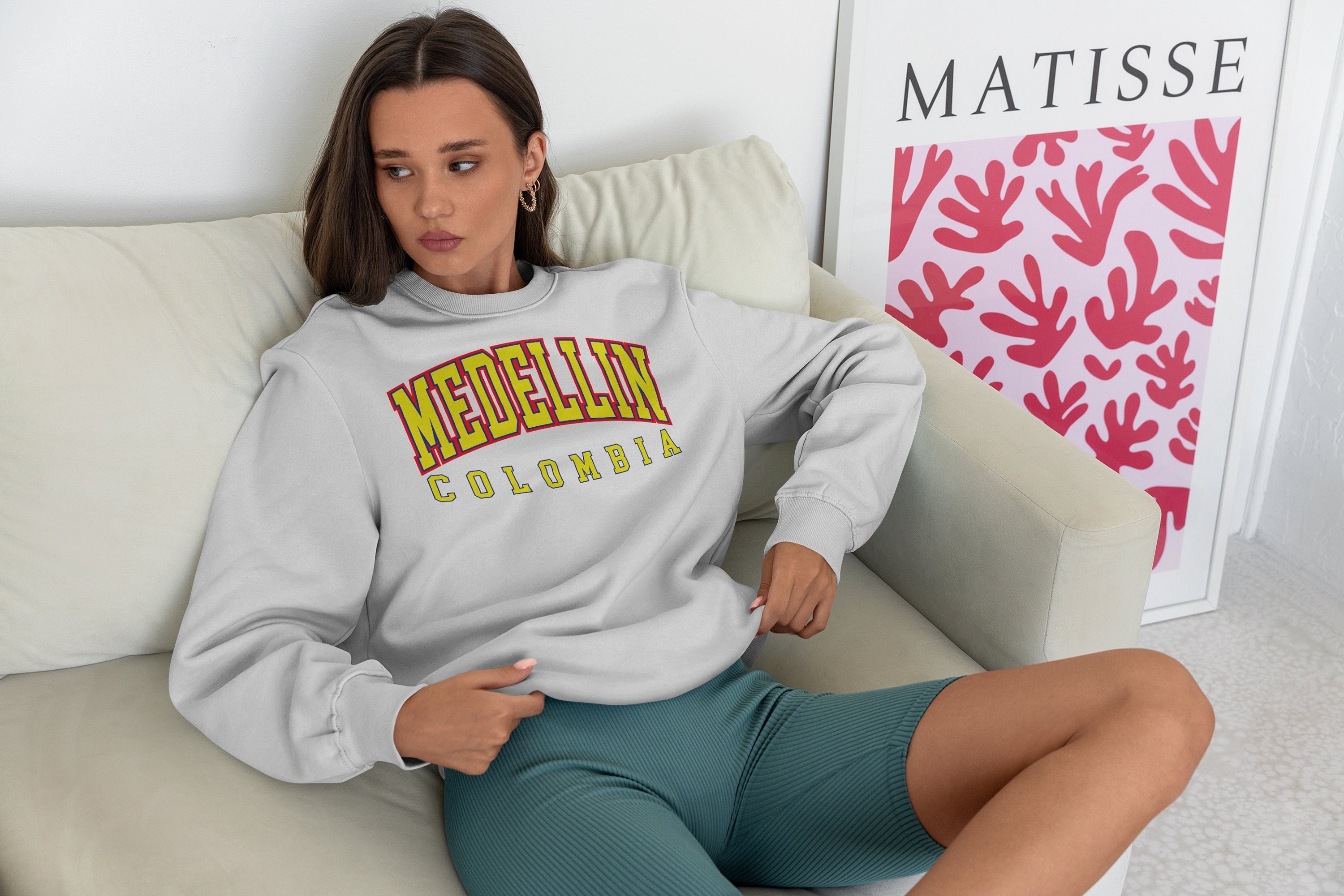 Medellin Colombia Unisex Heavy Blend Crewneck Sweatshirt, Varsity Lettering, College Grad Gifts