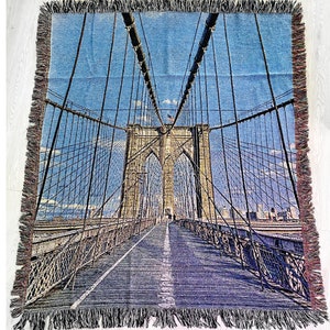 Brooklyn Bridge NYC Woven Throw Blanket
