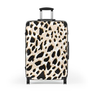 Bagaglio a mano leopardato, design gatto della giungla, valigia da viaggio alla moda, estetica con motivo animale