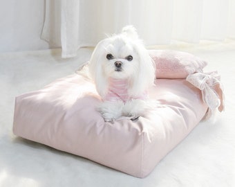 FurRoom Pets | Ferry Soft Pet Bed, Pink Pet Bed for small breed, unique pet bed, Machine Washable Pet Bed, luxury Pet Bed