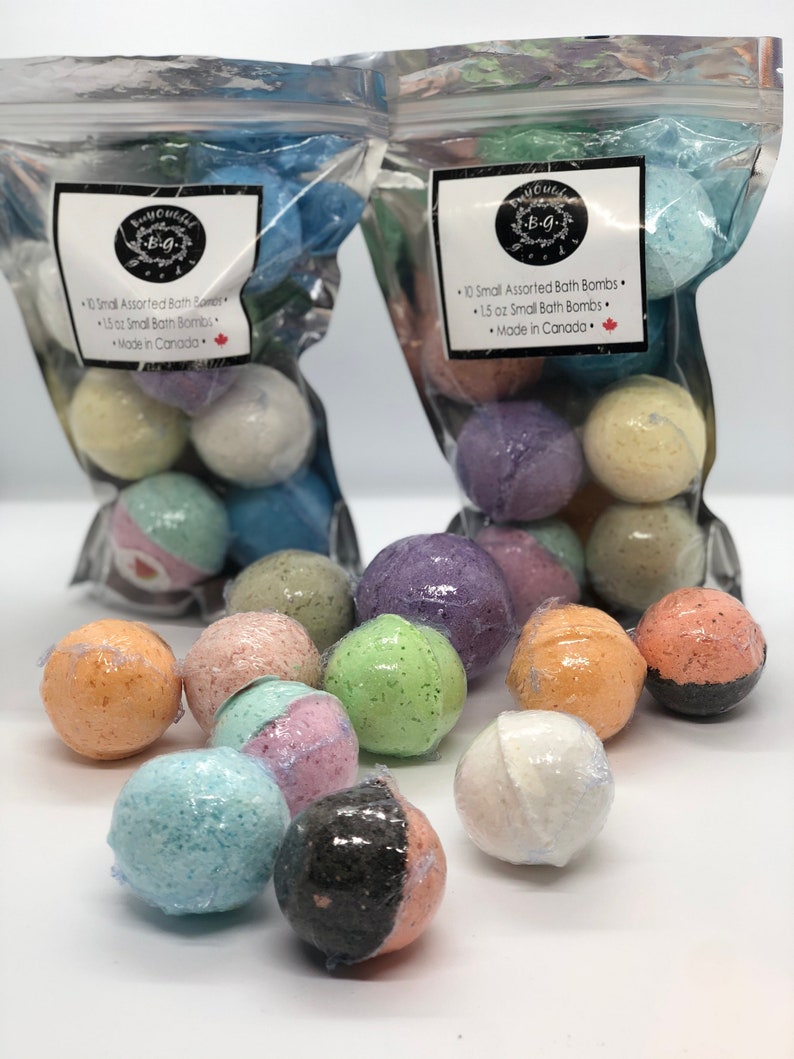10 Bath Bombs gift set 1.5oz. Plus ONE 1.5oz MYSTERY Bath bomb Etsy
