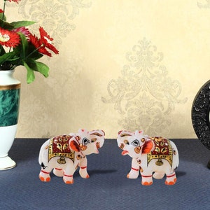 Decorative &quot;Indian Royal elephant&quot; Hand painted for home decor Marble Elephant Pair 3&quot; Hand Carved Trunk Up Elephants Stone Christmas Gift