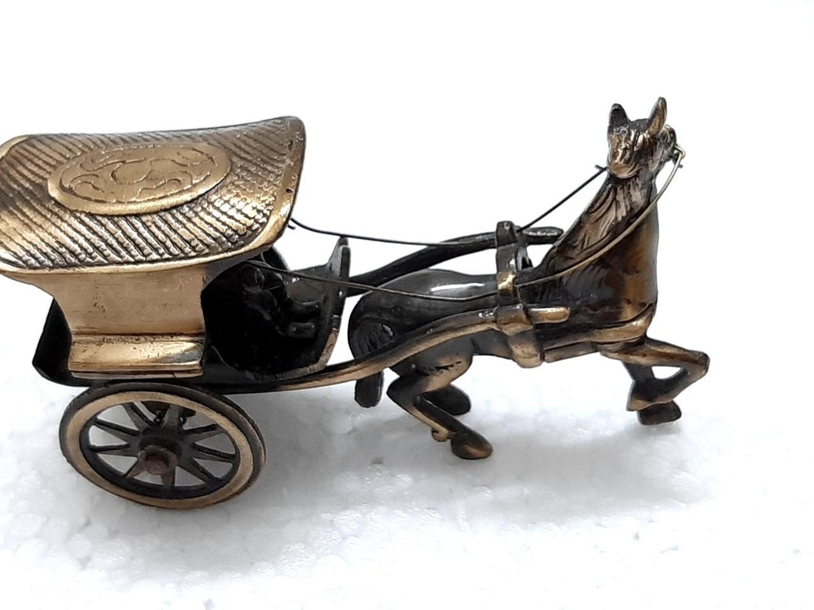 Home Decor Statue Horse Cart Statue en estilo Vintage hecho de Etsy