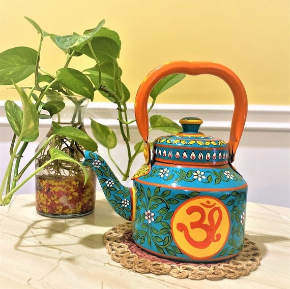 Hand Painted Stainless Steel Induction Tea Kettle om Shanti