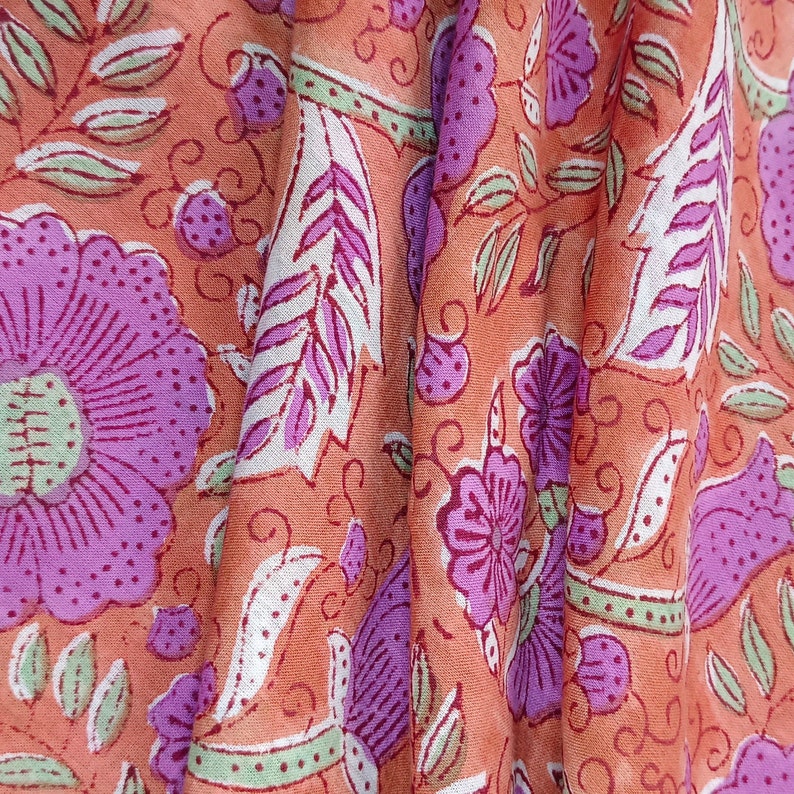 Indian Hand block print, floral print, soft cotton fabric, Fabric modern floral fabric Indian print fabric womens dress fabric
#block print cotton fabric
#printed cotton fabric
#Handmade fabric
#Indian cotton fabric
#Wooden block fabric
#Cotton fabri