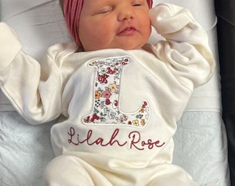 Personalized baby romper and bow set, custom baby girl coming home outfit, embroidery baby shower gift, monogrammed sleeper footies