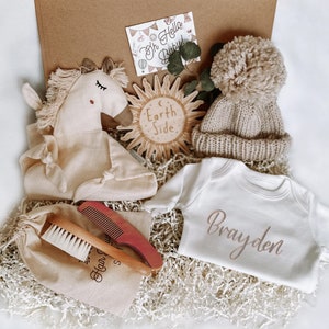 Baby Gift Box, Gender Neutral Baby Gift Set, Baby Shower Gift Box, Newborn Gift, Baby Boy/Girl Gift, Welcome Baby Gift