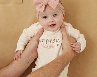 Personalized baby onesie, custom infant coming home outfit, embroidery baby shower gift. Short Sleeve, Long Sleeve, Bodysuit.