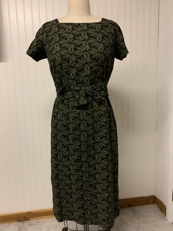 1950’s Large Eyelet Lace Dress