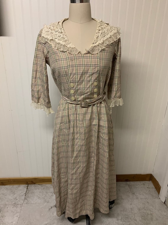 1940’s Plaid Dress