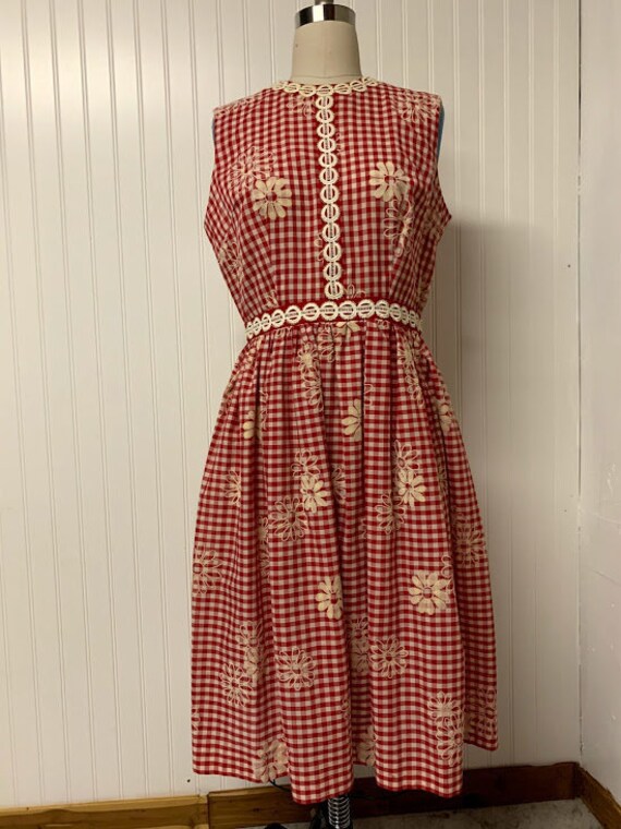 1950's Gingham Daisy Print Dress
