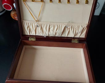 Vintage wooden jewellery storage box