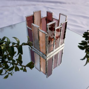 Glass tealight holder