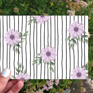 Tarjeta de felicitación con flores moradas para imprimir, tarjetas para cualquier ocasión, tarjeta floral de verano, elegante tarjeta en blanco, tarjeta de aliento, tarjetas de agradecimiento de 5 x 7