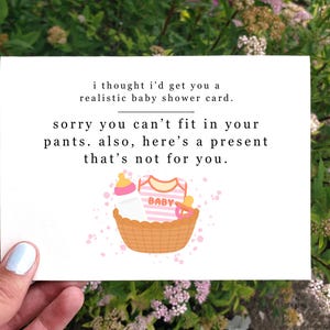 Carte imprimable baby shower rigolote, carte baby shower réaliste, carte drôle de grossesse, carte future maman, carte nouvelle maman, carte mignonne petite fille