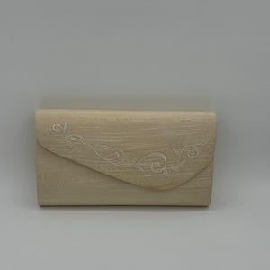 Vintage Elfenbein bestickte Clutch - Elegante Abendtasche mit Kordelriemen