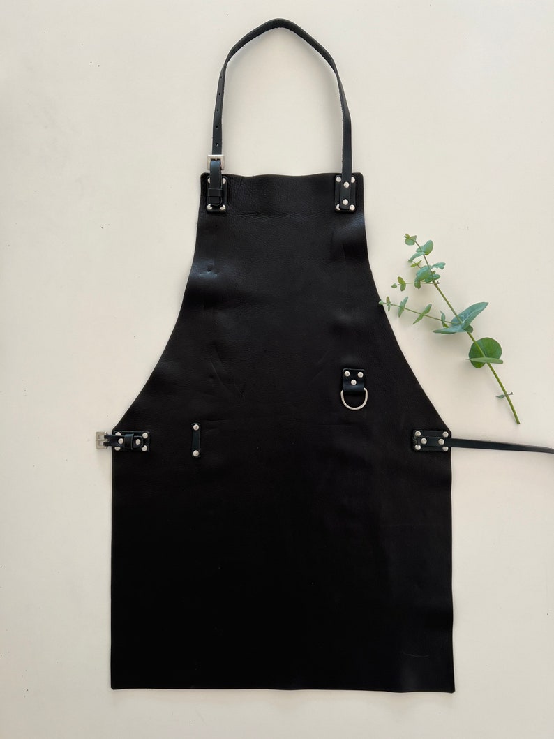 Argentine BBQ Gift Set, Leather Apron, Grill Accessories, Personalized Black Apron