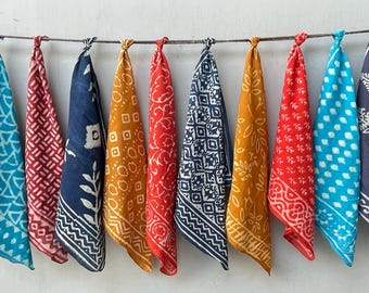 Bandana Set aus Baumwolle mit Handblockdruck, Halstuch mit natürlicher Färbung