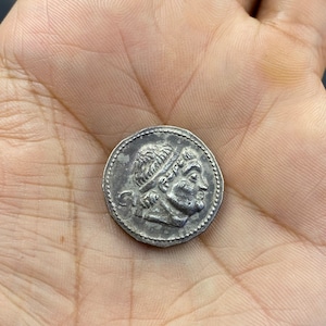 genuine old Ancient Greek empire solid silver coin excellence piece
