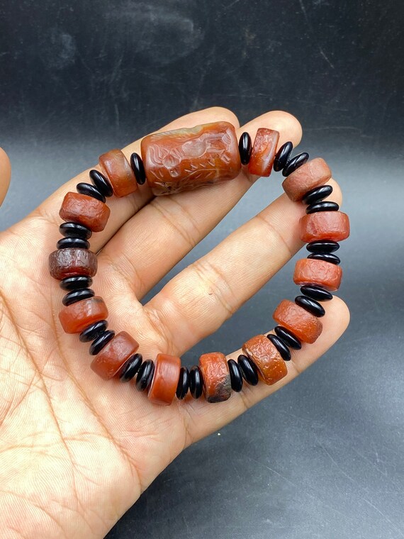 Very beautiful old antique natural carnelian bead… - image 4