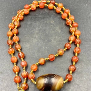 Beautifull pumpkin shape natural Carnelian with old aqeeq agate bead necklace