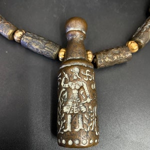Very special unique old Ancient museum piece Greek signet bronze necklace intaglio