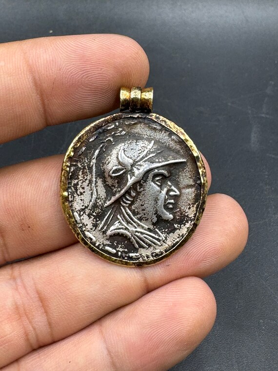 Genuine old ancient Bactrian silver coin with 20k sol… - Gem
